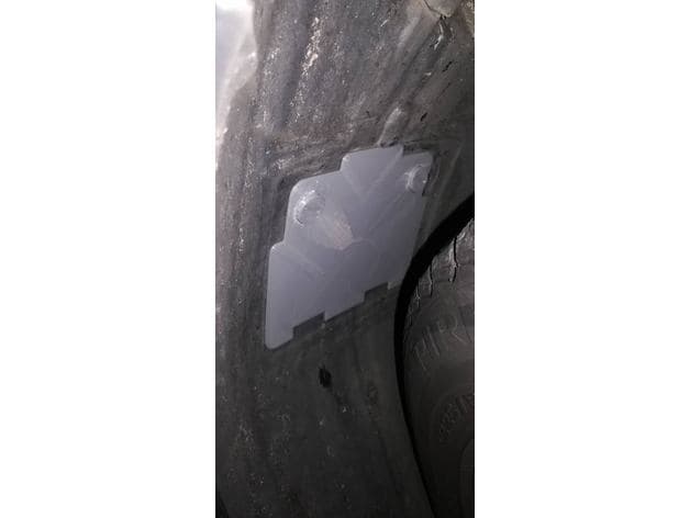 Front-Wheel-Arch Headlight Access Cover