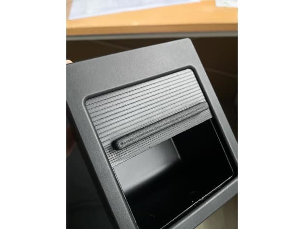 Center-Console Storage Roller