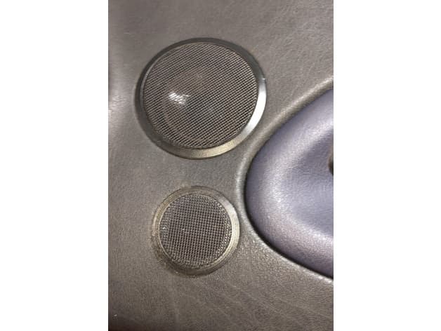 325i Front-Door Tweeter-Grille Repair Cap