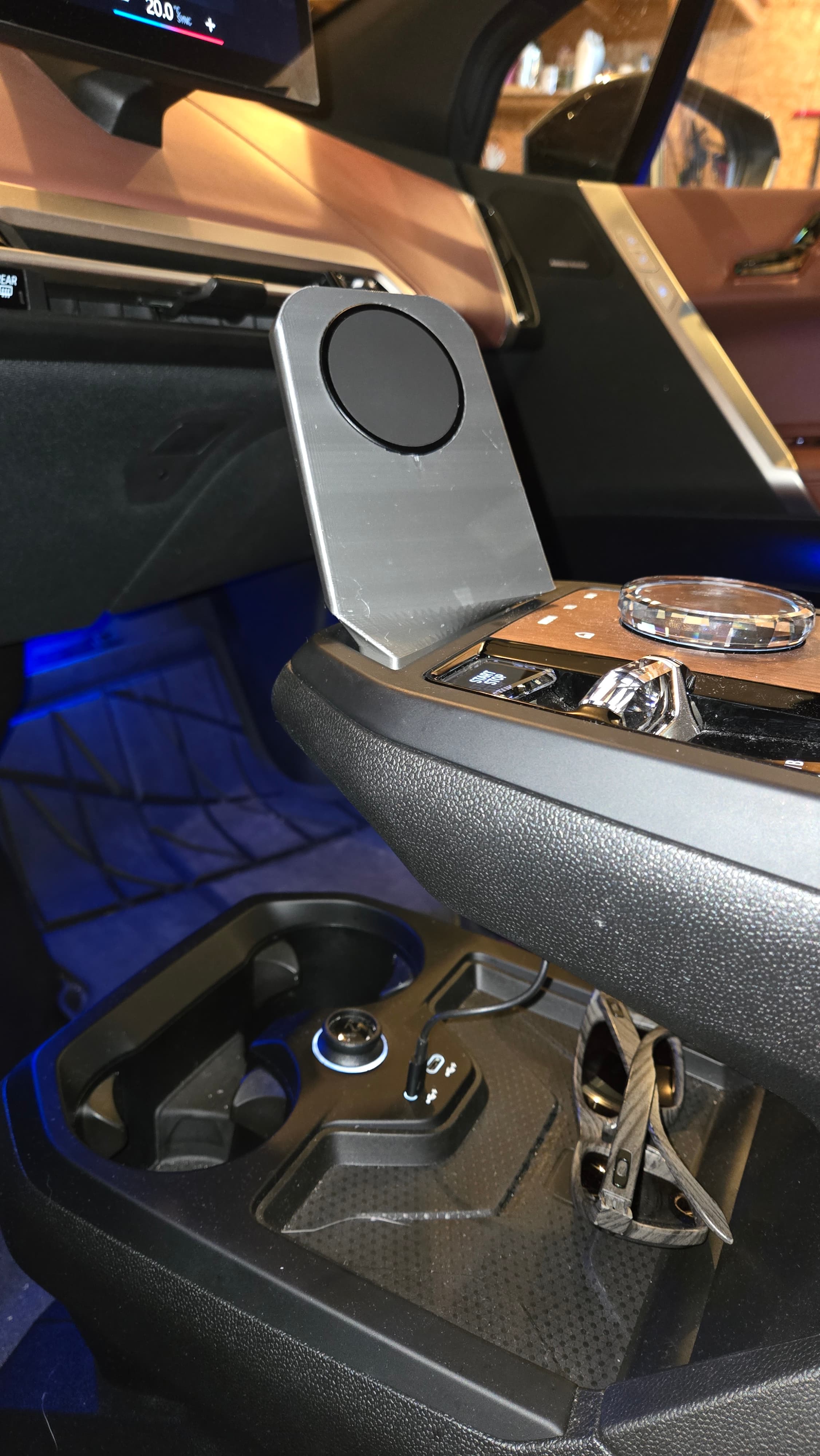 Cable-Managed Center-Console MagSafe Phone Mount