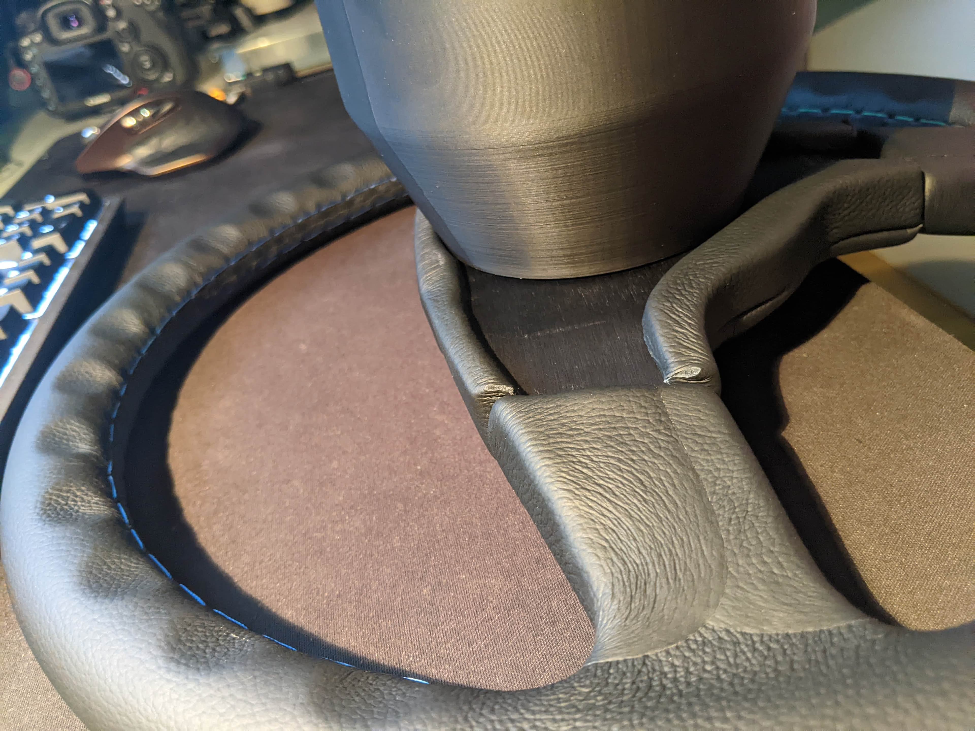 MOMO K2006 and Alpina Steering-Hub Covers