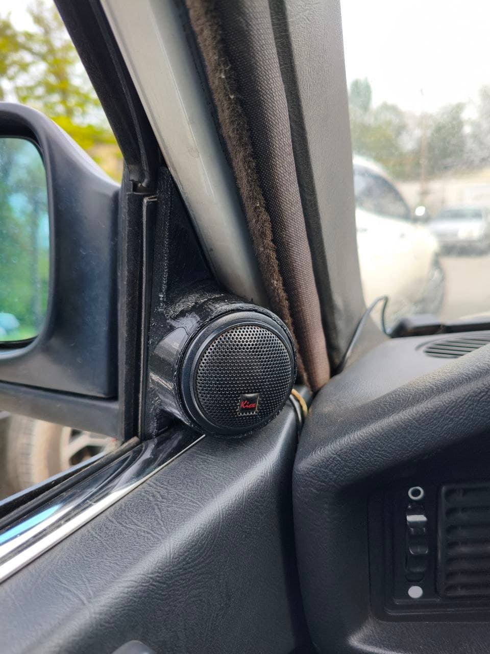 Interior Tweeter Pod Pair