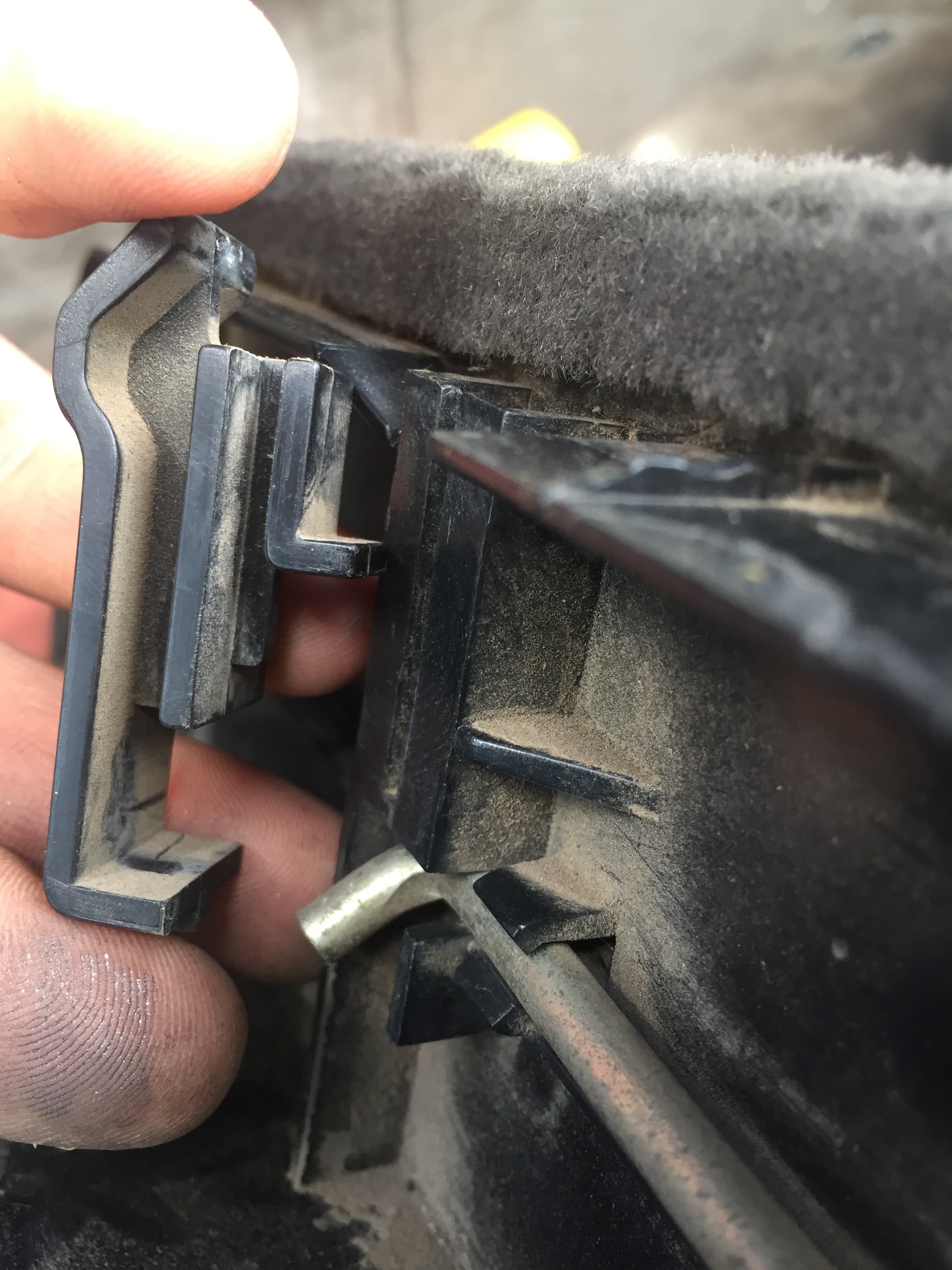 Touring Side-Cover Latch Striker