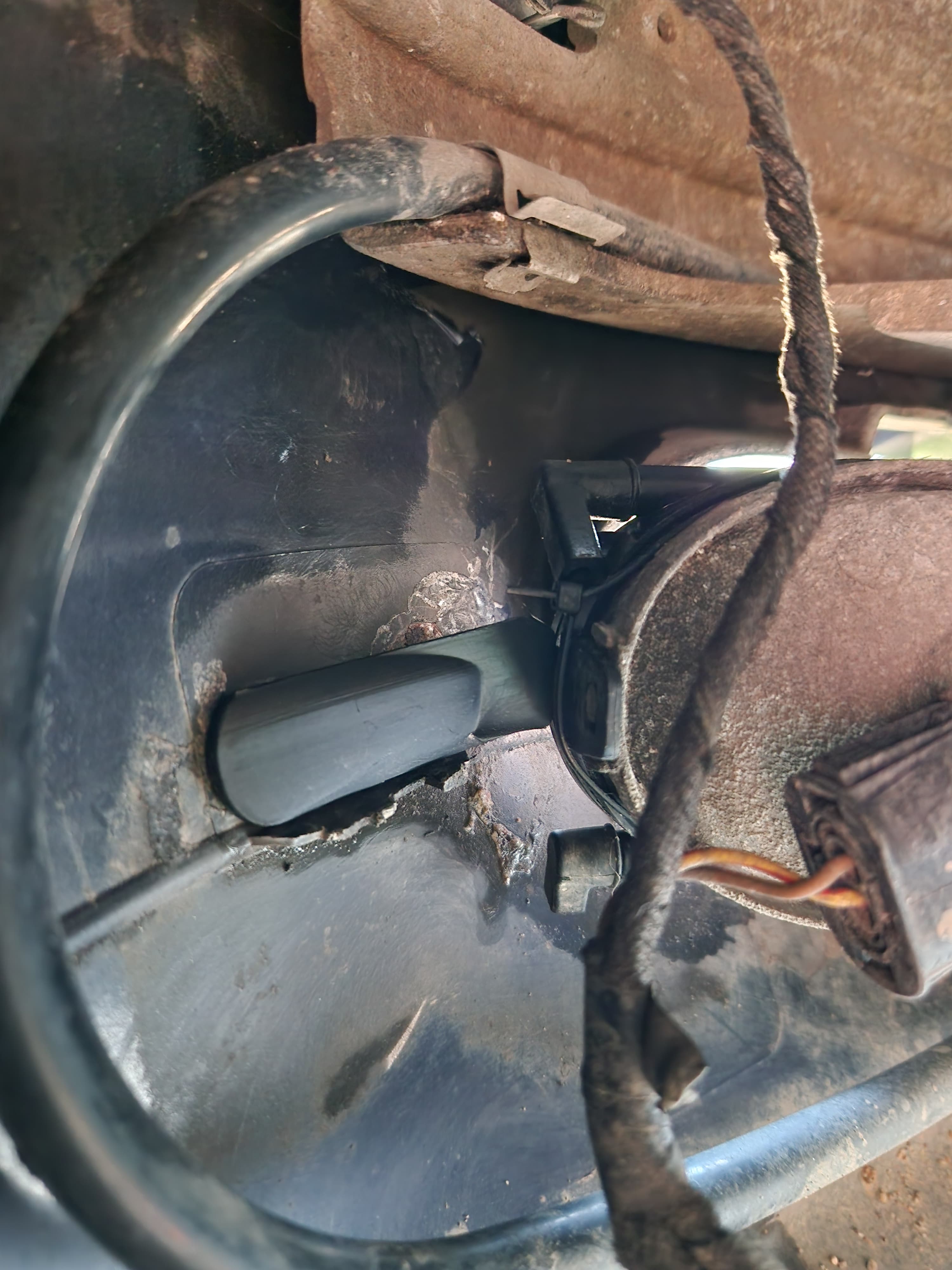 Facelift Fog-Lamp Mount Repair Pair