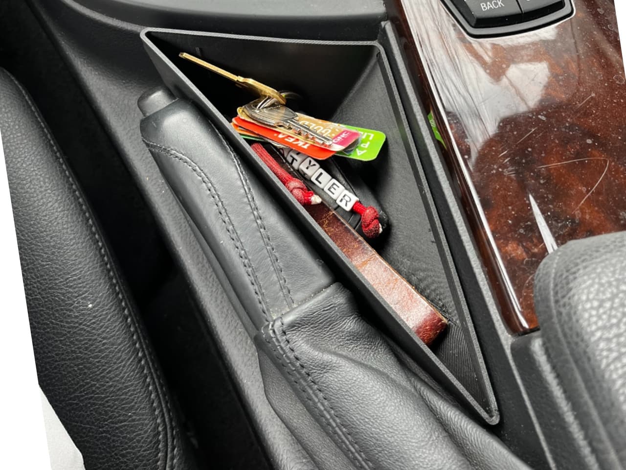 Parking-Brake Nook Storage Insert