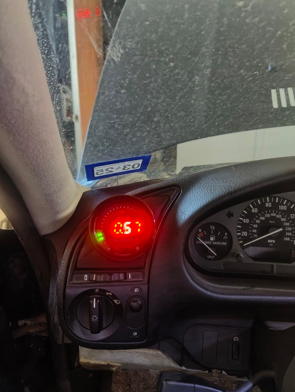 52 mm Driver-Side Vent Gauge Mount