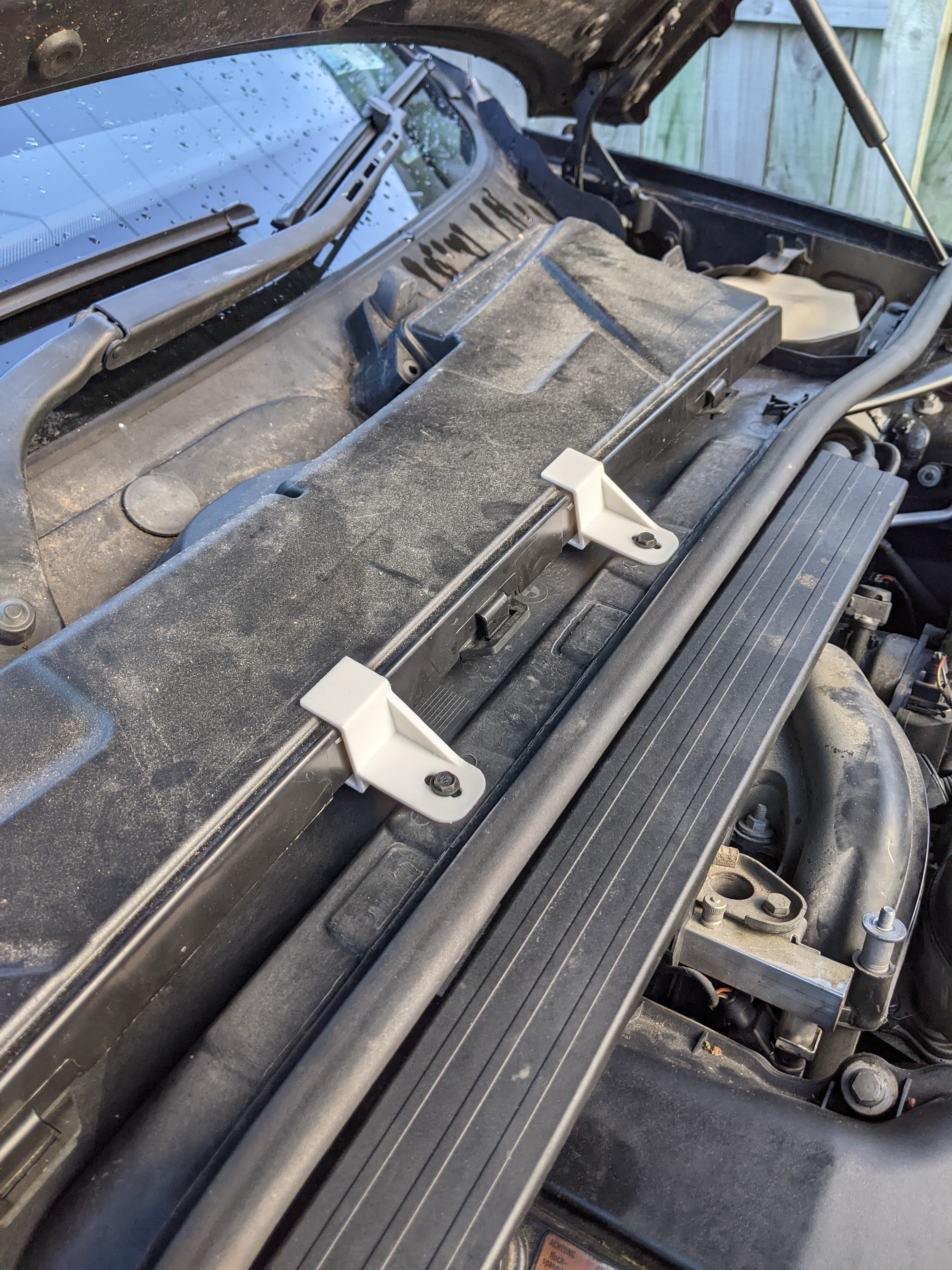 Cabin-Filter Housing Front Mount