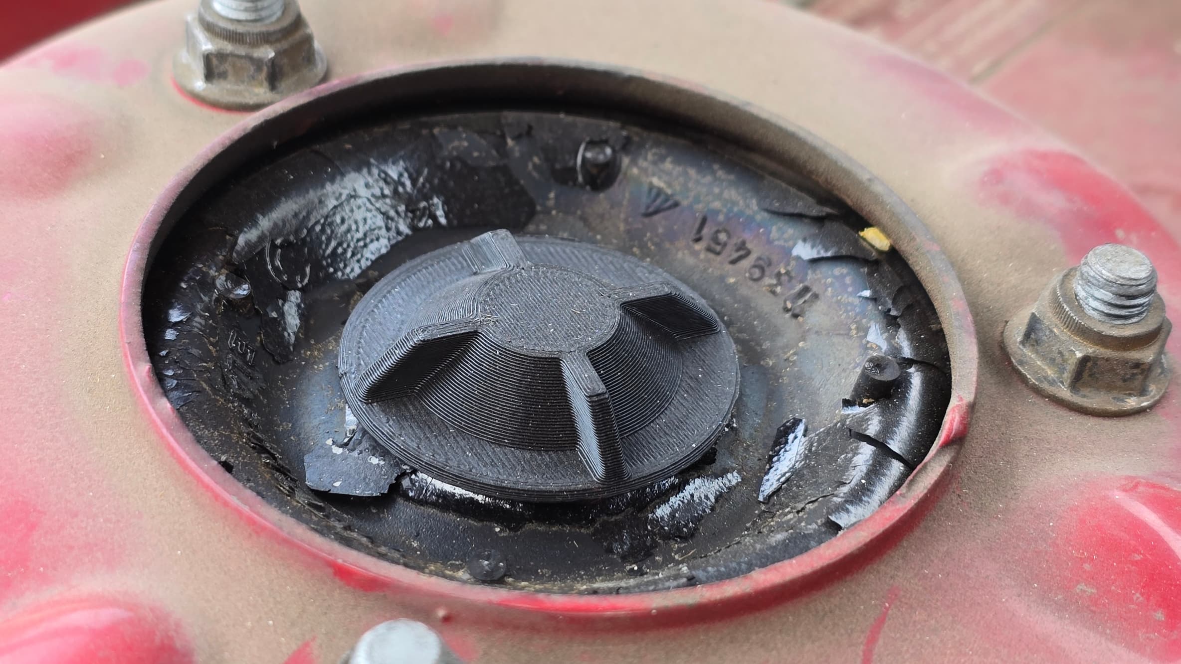 Front Strut-Mount Cover Cap